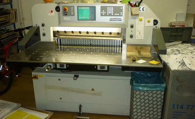 SCHNEIDER SENATOR E-LINE 92 CT