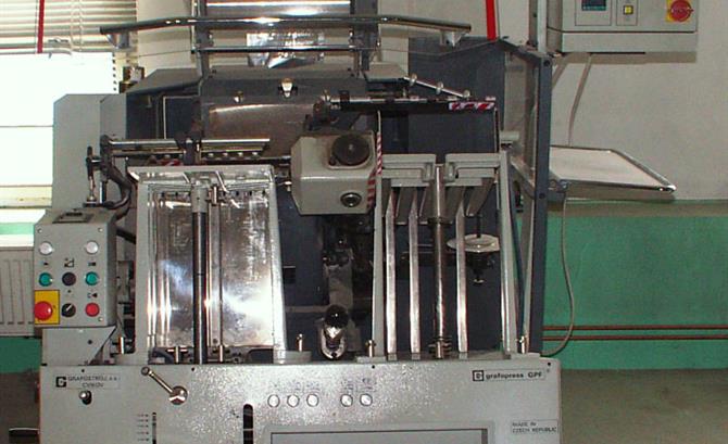 GRAFOPRESS GPF-V