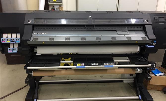 HP LATEX DESIGNJET L26500