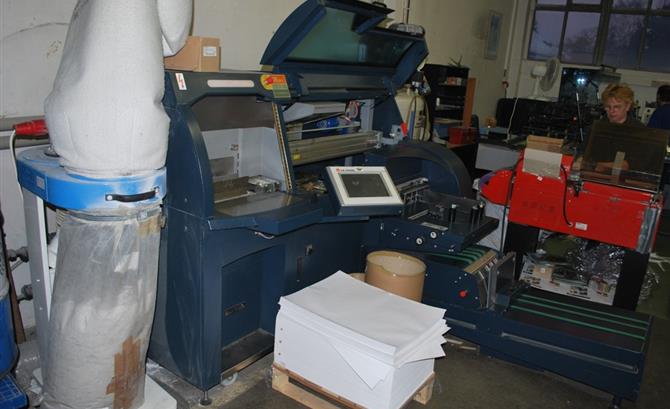 C.P. BOURG BB 3002