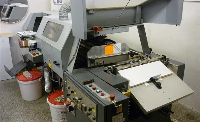 HEIDELBERG QUICKBINDER 200 E-3-5