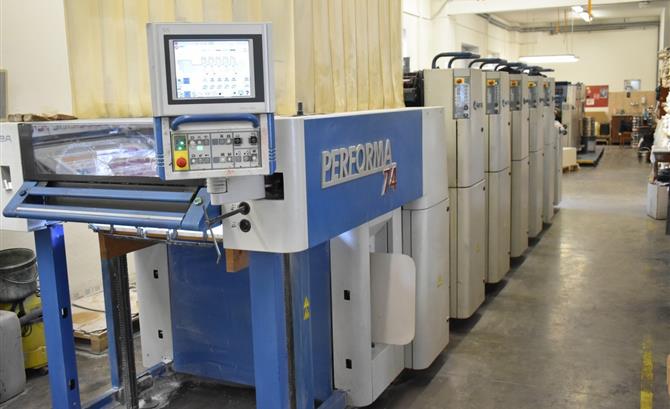 KBA PERFORMA 74 - 5